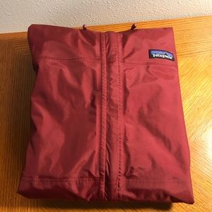 Patagonia Torrentshell Rain Jacket S